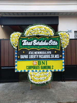 Papan Bunga Duka di Fatukoa