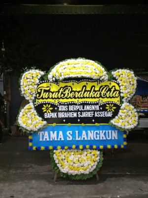 Papan Bunga Duka di Fatukoa