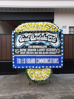 Papan Bunga Duka di Fatukoa